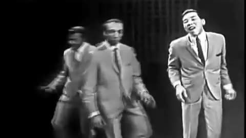 Smokey Robinson & The Miracles - Shop Around - 1960