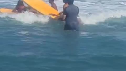 Teens Learn how to Surf!!