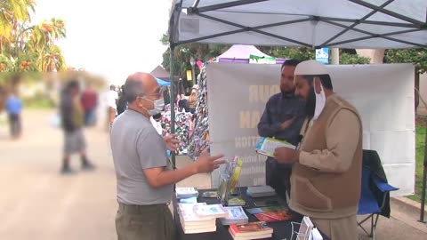 Mexican Preacher wants to Convert Shaykh Uthman