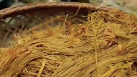 Traditional Natural Paper Making 🗞️🗞️/ Wood working art /handcraft/ life #short