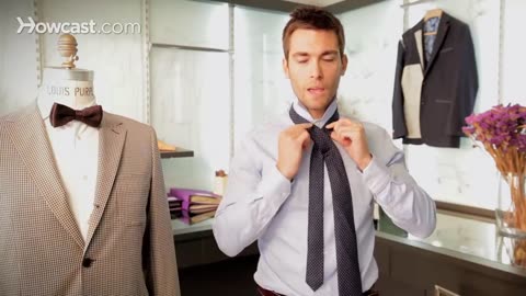 How to Tie a Windsor Knot | Men's Fashion