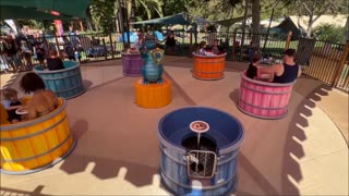 Yarlis Barrel Spin Ride