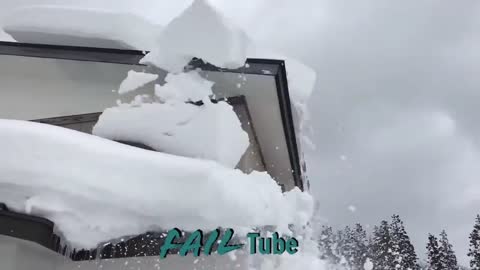 Awesome Roof Snow Removal Tools ! Amazing Snow Sliding Off The Roof