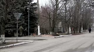 Russian forces filmed in captured Luhansk town