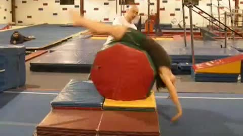 HOW TO DO A BACK HANDSPRING - Gymnastics Tutorial Drills