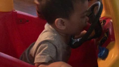 Toddler Honks Car Horn Using His Head