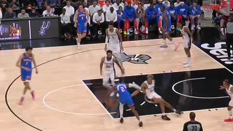 Double giant block by Wembanyama in the 1st quarter! | Spurs vs. Thunder