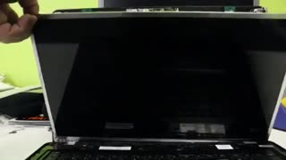 How to replace laptop screen HP PAVILION G72-B54NR