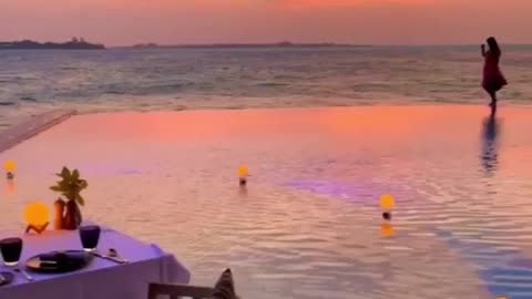 Private romantic dinner in Maldives 😍