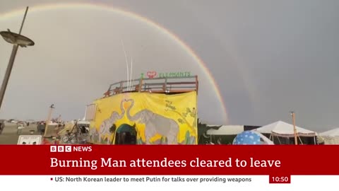 Burning Man: Huge queues as people leave festival - BBC News