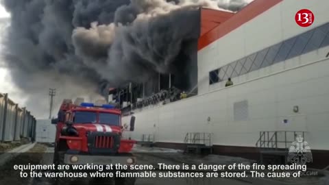 A strong fire broke out at a factory in Russia - People are being evacuated