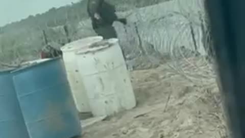 NEW: Video from source in Eagle Pass shows Border Patrol cutting through razor wire placed