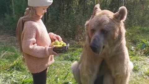 добрый, сказочный мишка Стёпа.