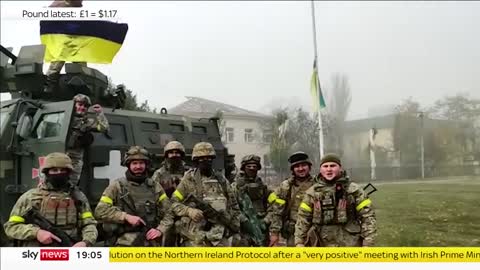 Ukraine War - Sky joins Ukrainian troops on outskirts of Kherson