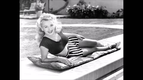 Lovely Photos of Carole Landis, the Tragic Beauty in the 1940s