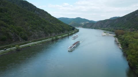 Ships | Danube in Austria | GOAT Cinematic | Mavic Mini 2 | 4K