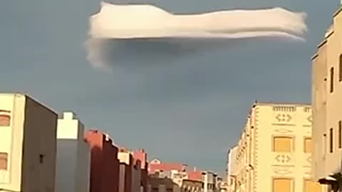 LENTICULAR CLOUD IN MOROCCO. Earthquake Tour 2023 coming to CALIFORNIA! Get your tickets!!
