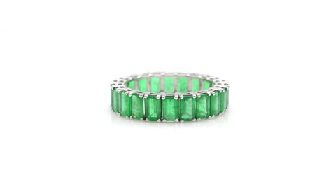 Find Your Perfect Match: Buy Emerald Ring From Chordia Jewels