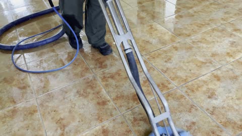 Cleaning Tile and Grout with Turbo Hybrid