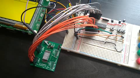 UPTS - Testing a 14-Segment (Hex) Display (STM32F746)