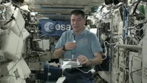 Nespoli Discusses ISS Mission with European, Italian Space Officials
