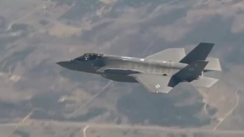 🔥Enjoy the footage of F-35AS flying in formation🔥🙌