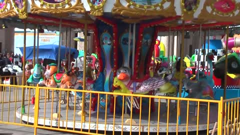 Animal World Carousel - Amusement Rides