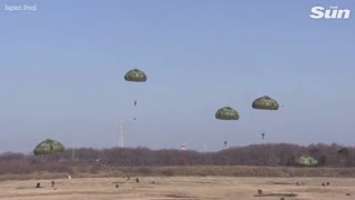Airborne troops from Japan, US, Britain and Australia hold joint military drills
