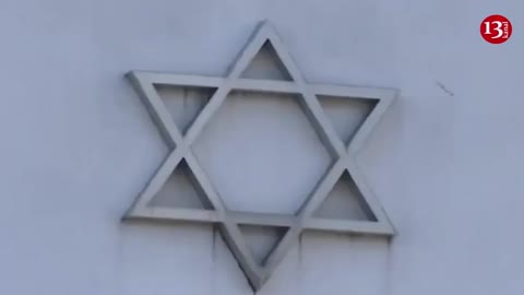 "Stay alert" - the FBI has received credible information of a broad threat to synagogues in NJ