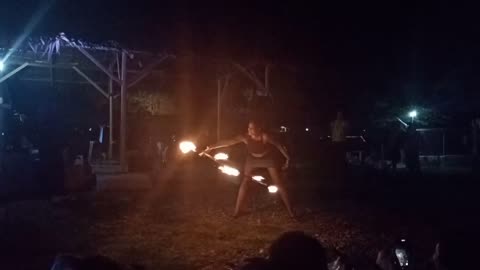 Amizing Girl on Fire- Fire dancing