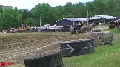 Crazy Monster Truck Freestyle Moments Monster Jam highlights Woa Doodles Funny Videos