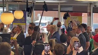 TRUMP AT WAFFLE HOUSE