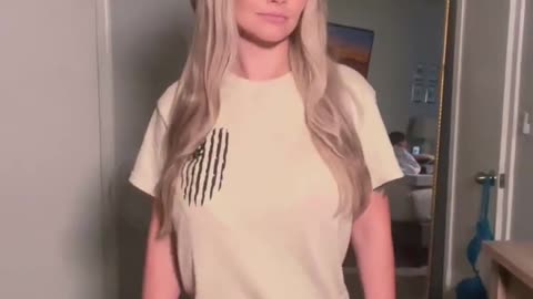 Sexy bea short tiktok