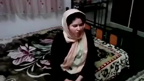 Woman sings Hayedeh's bahar song