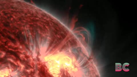 Sun unleashes giant plasma plume and reels it back in apparent ‘failed eruption’