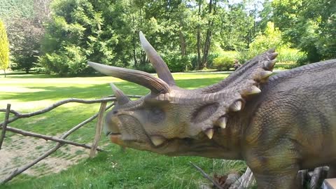 Live-action dinosaurs resemble real life Jurassic Park
