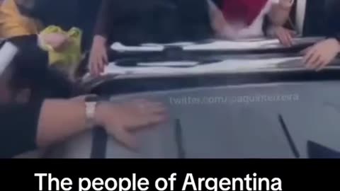 New Argentinian President is Carving Up Socialism 💥