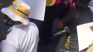 Protest over step aside rule at ANC headquarters_1