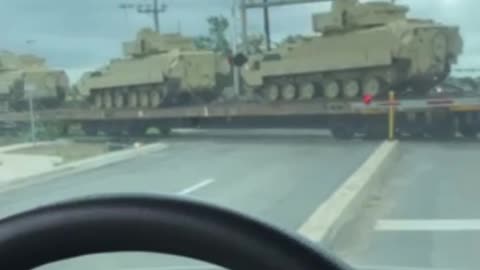 7.4.21 Huge Transport of U.S. Army Vehicles in OK