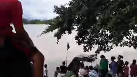 Finalizó la travesía de tres santandereanos en un barco de botellas por el río Magdalena