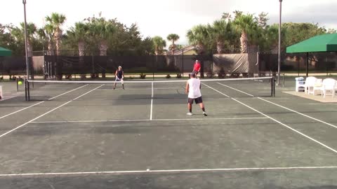 Tennis 4.0 Doubles On a Breezy Evening in Sarasota