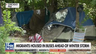 Chicago uses buses to shelter migrants from storm