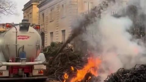 Farmers Are Spraying Manure On Everything In EU Protest