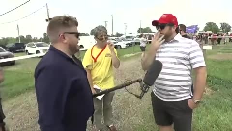 Man Tells CNN Reporter to Get lost, at Trump rally