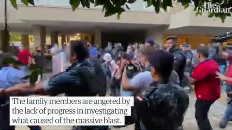 Police fire teargas at protestors outside interior minister's home in Beirut