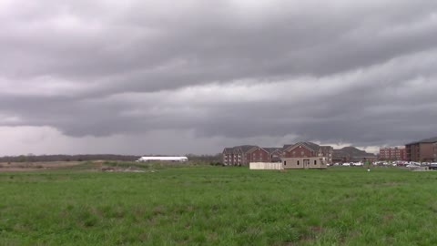 Great View Of Clouds & Developing Showers - Columbia, Missouri - April 12, 2020