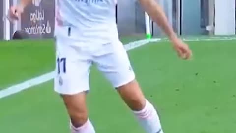 Skills in Football #shorts #shortsvideo #viralshorts #trending #footballshorts #skills #football