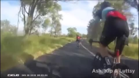 ROAD ACCIDENT DURING CYCLING || OMG FUNNY CYCLING ROAD ACCIDENT