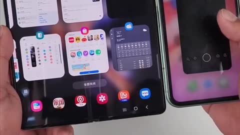 iPhone 13 pro max vs Samsung galaxy z fold 4