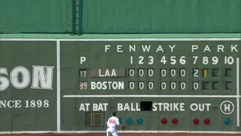 Shohei Ohtani Collapses #17 On Fenway Scoreboard With Line Drive